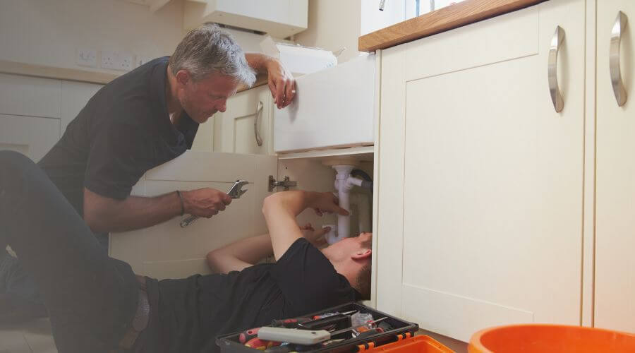 Local water heater installation in Waterville, IA